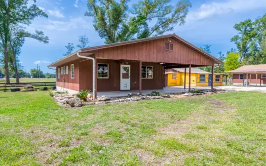 Chiefland, FL. multi-family property near Suwannee River & Gulf