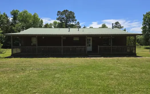 Country Home & Acreage – Mountain Views – National Forest