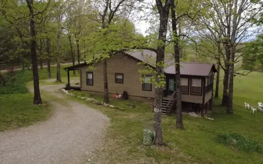 Custom Built Log Home – Salem, AR-Fulton County-5.5 AC w/ CREEK!