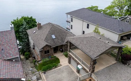 Lakefront Home For Sale in NE Indiana