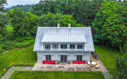 Amherst Junction Wisconsin luxury homes real estate listing photo 1