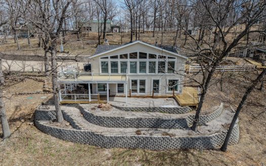 Sunrise Beach Missouri luxury homes real estate listing photo 1