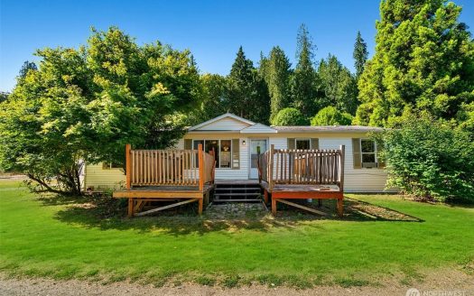 Woodland Washington luxury homes real estate listing photo 1