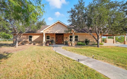 George West Texas luxury homes real estate listing photo 1