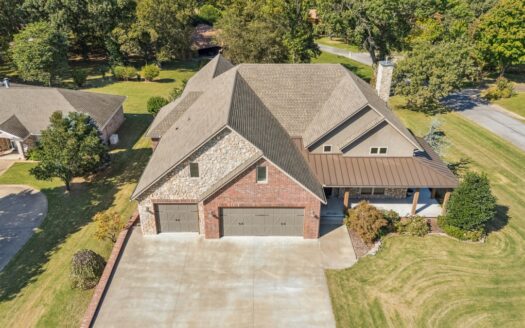 Pryor Oklahoma luxury homes real estate listing photo 1