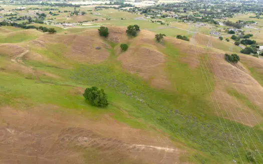 Luxury Country. Gated Estate 20 Acre Lot Vacaville California