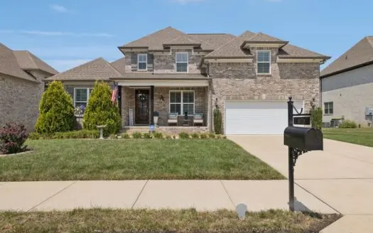 Country Home for Sale in Williamson County, Tennessee