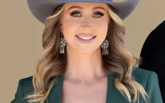 agent profile picture for Kaley Salopek on luxury homes website