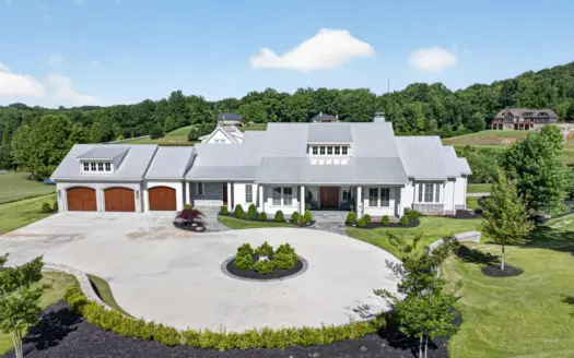 Luxury home in Dahlonega Ga for Sale