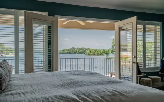 Hot Springs Arkansas Lakefront Condo