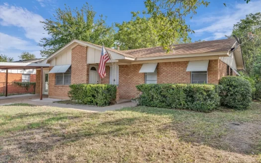 309 S Rita St, Waco, TX –  3 Bedrooms + Bonus Room