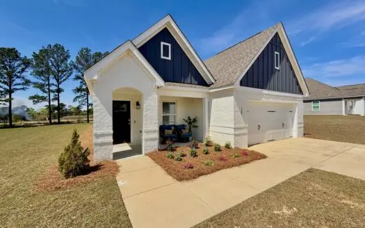 Move-in Ready 4 bed, 2 bath Home in Rehobeth School Zone
