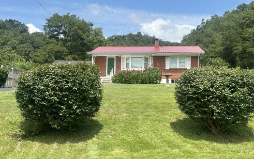 Hustonville Kentucky ranches real estate listing photo 1