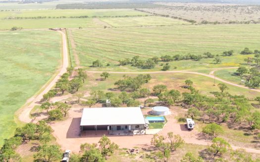 Rochelle Texas ranches real estate listing photo 1