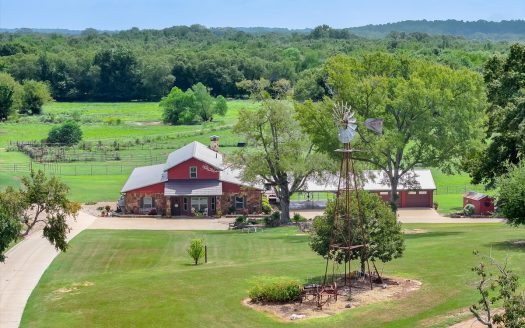 Winnsboro Texas ranches real estate listing photo 1