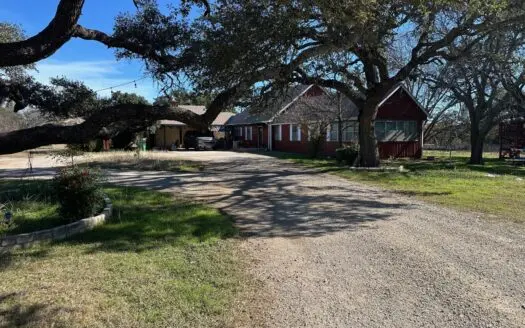 Country Home on 10 Acres Near Zephyr TX,  Barn, Creek & Wildlife