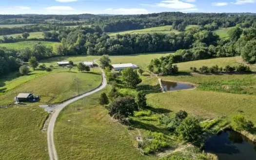 Kentucky Multi-Family Retreat, 124 Acres, 2 Houses, Creeks, Ponds