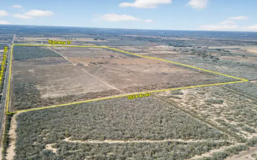 IH-37 Hard Corner Ranch with Major POTENTIAL!