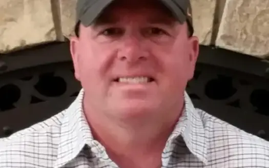 agent profile picture for Bob Bowman on ranch properties website