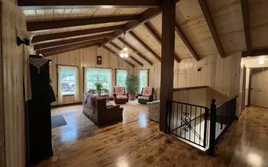 22 acre farm and country home for sale near Mt. Hermon, Ky.