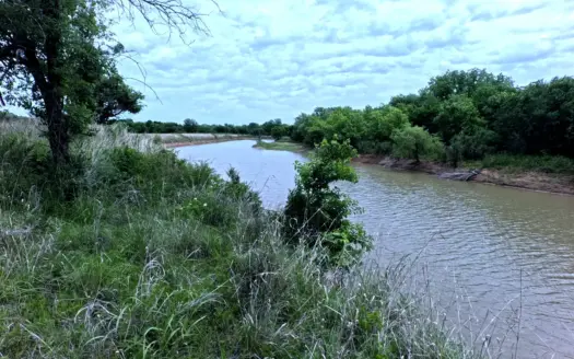 Land with River for Sale Oklahoma