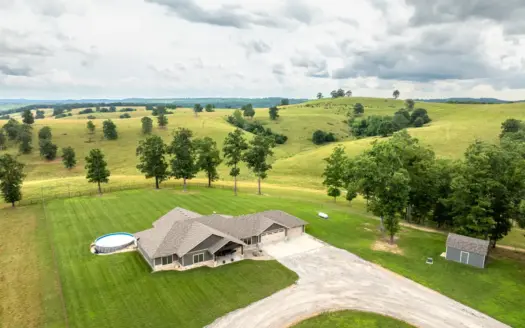 Southern Missouri Ranch For Sale