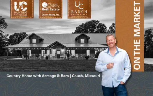 Gorgeous Country Home in the Missouri Ozarks with Acreage & Barn