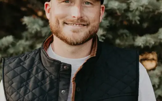 agent profile picture for Aaron Bruns on ranch properties website