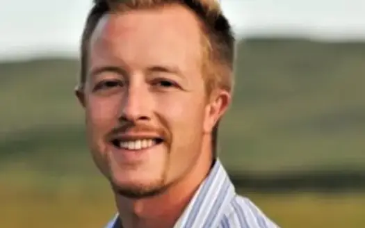 agent profile picture for Donald Hlava on ranch properties website