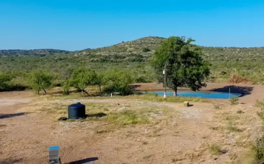 Pecan Pond Ranch, Paved Access, RV-Ready Campsite & Great Hunting