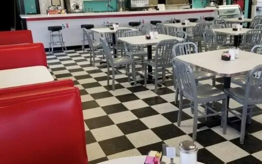 Restaurant for Sale in Clinton, Ok. Custer County