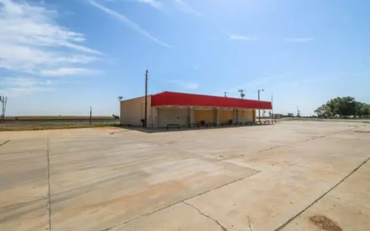 Great Commercial Opportunity W/ Hwy Frontage in Sudan, Tx!
