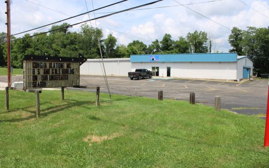 Location1/City1} Ohio restaurant and bar real estate listing photo 1