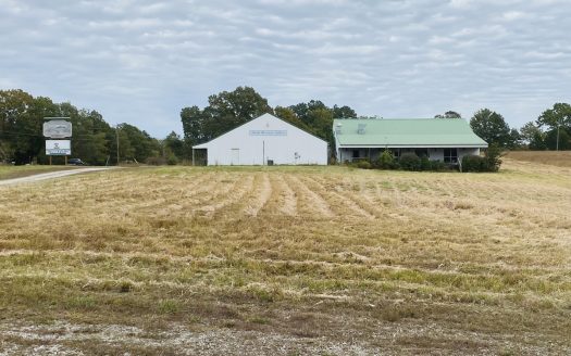 Location1/City1} Arkansas restaurant and bar real estate listing photo 1