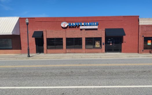 Location1/City1} Georgia restaurant and bar real estate listing photo 1
