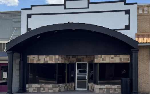 Location1/City1} Texas restaurant and bar real estate listing photo 1