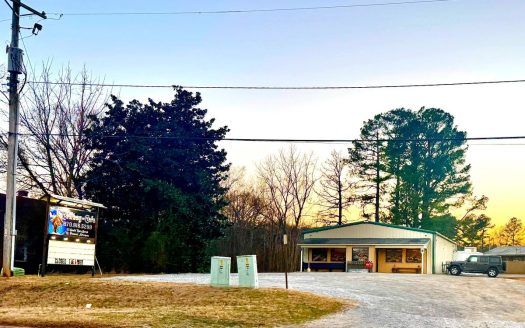Location1/City1} Arkansas restaurant and bar real estate listing photo 1