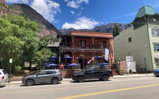 Location1/City1} Colorado restaurant and bar real estate listing photo 1
