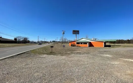 Commercial Restaurant Building On 1.5 Acres For Sale