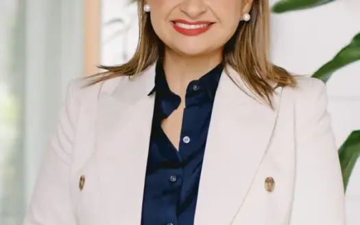 agent profile picture for Jackeline Cortes on restaurant and bar properties website