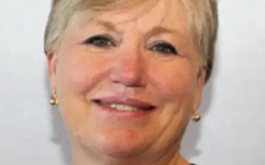 agent profile picture for Vanita Blundell on restaurant and bar properties website