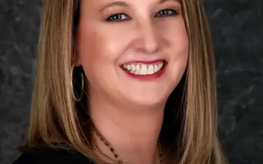 agent profile picture for Laura Widner on restaurant and bar properties website