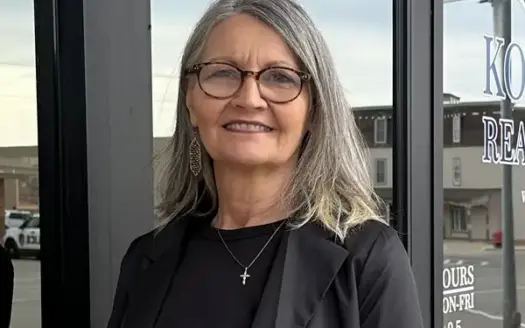 agent profile picture for Aleta Kohlrus on restaurant and bar properties website