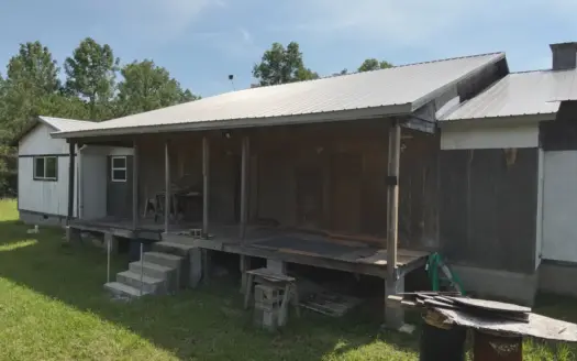 Over 3700 SqFt Off-Grid Custom Home for Sale on 32.96± Acres
