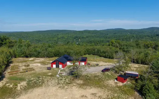 Solar-Powered Luxury Home on 33.6 Private Acres