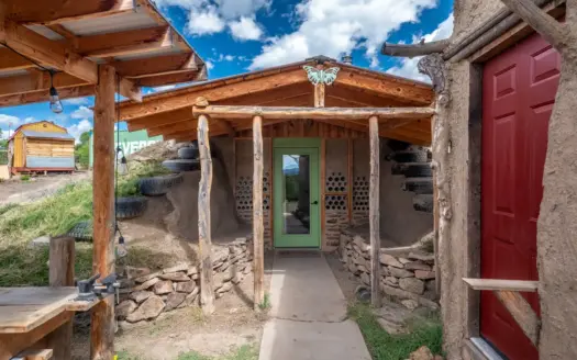 8 Acres | Sustainable Off-Grid Mancos Retreat | SW Colorado