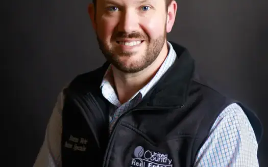agent profile picture for Brent  Webb on sustainable properties website