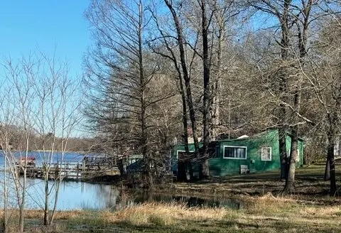 Water Front Cabin for Sale