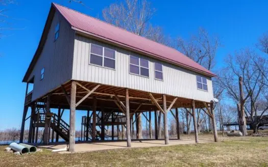 Yucatan Lake Lodge for Sale Tensas Parish, La