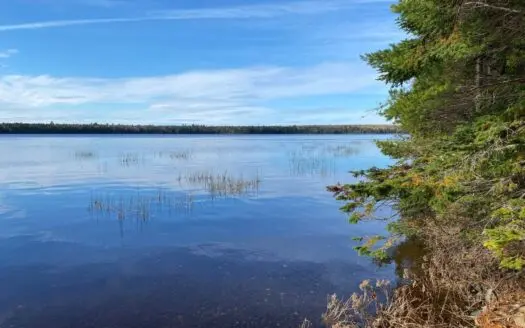 Maine Lakefront off Grid Cabin